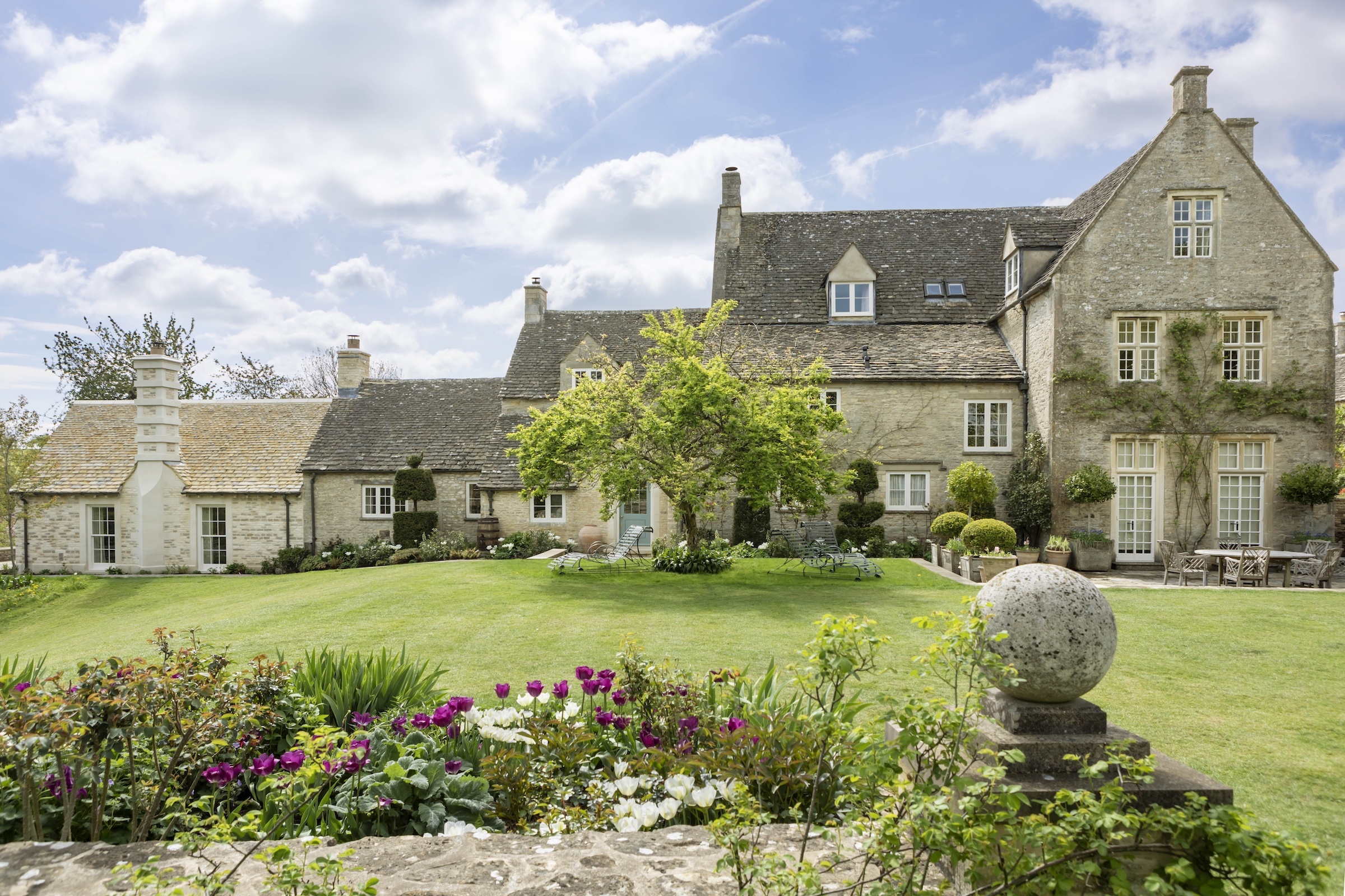 CHURCHILL 9064 lo res