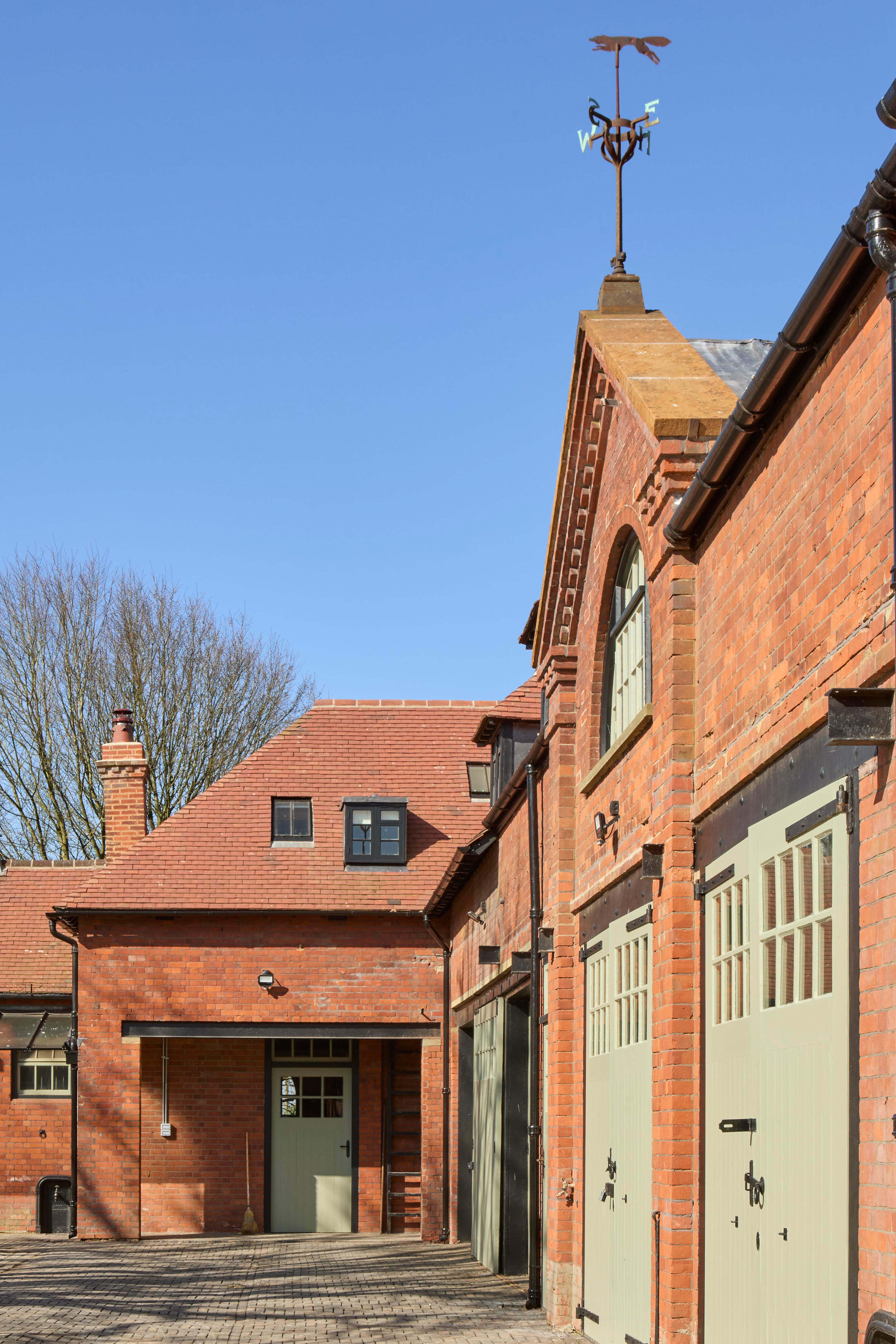 CLAYDON STABLES 041 lo res Crop