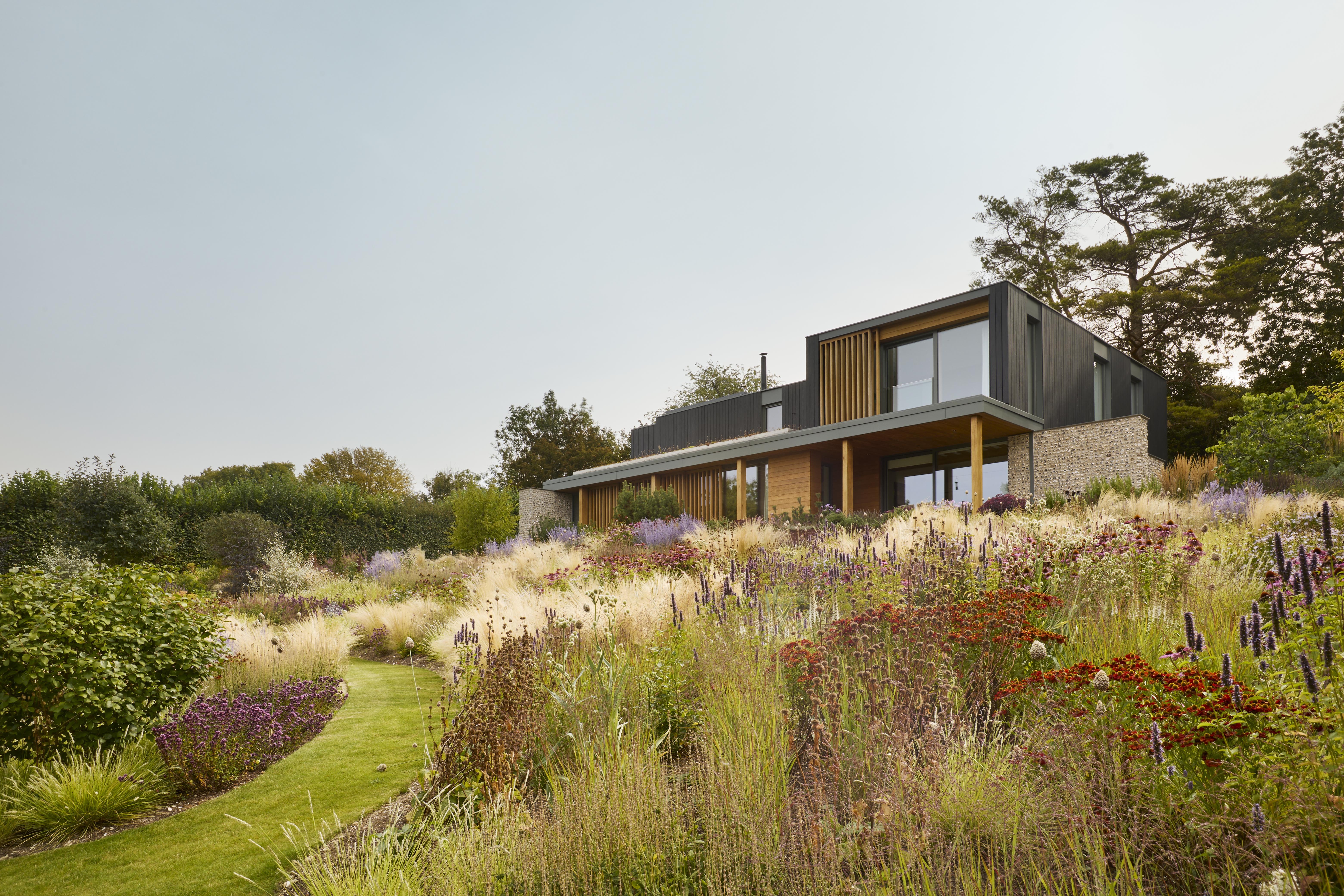 Proj Red Landscaping 034 lo res