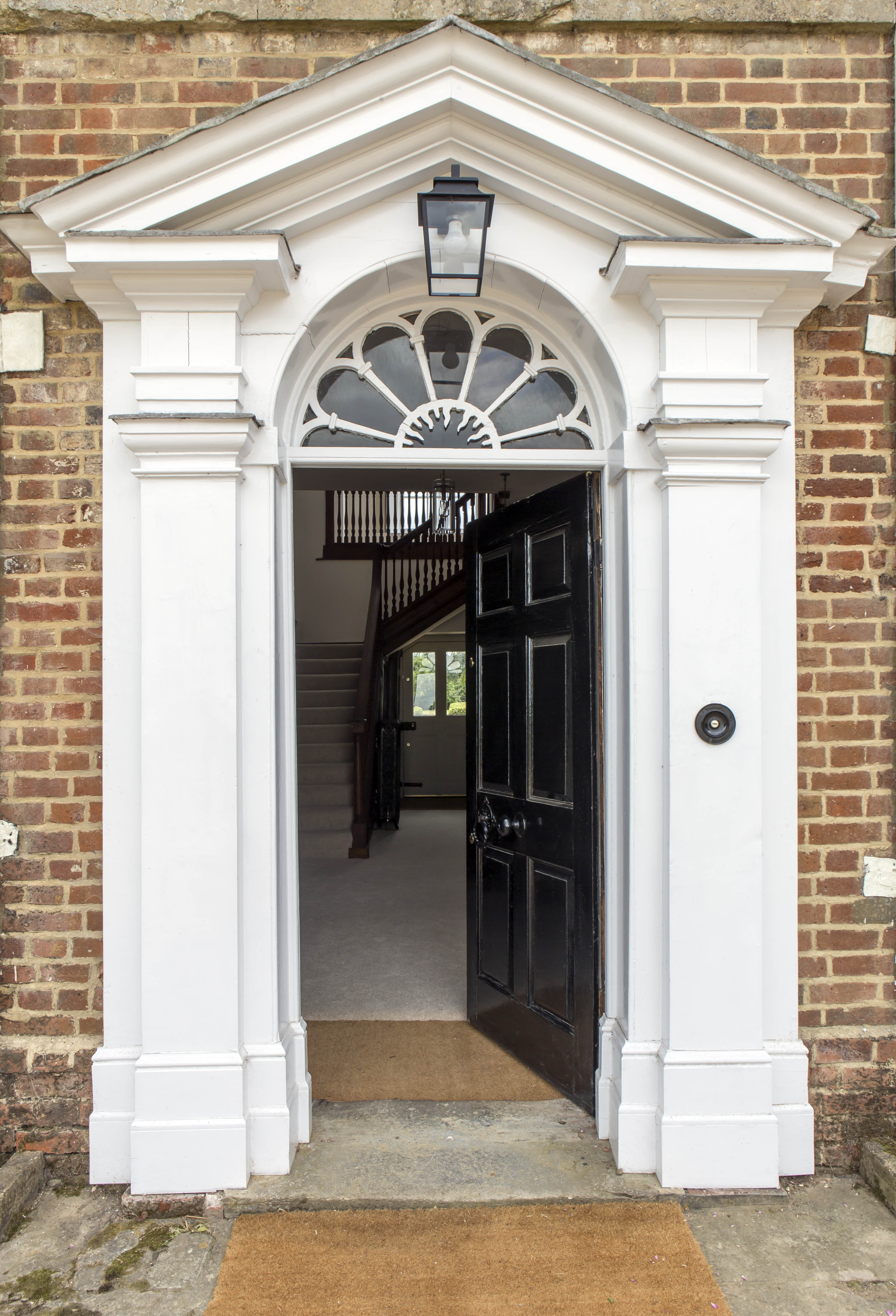 THORNTON HOUSE 2830 lo res