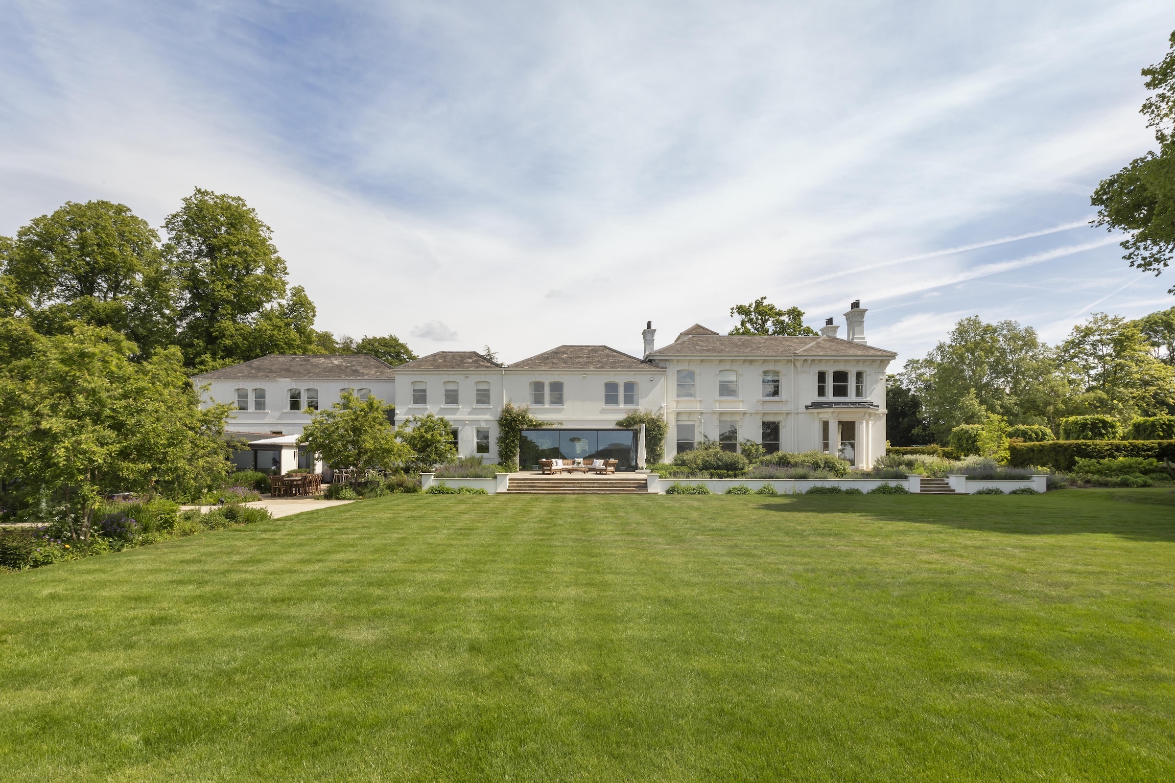 Thorn Barn 5935 lo res copy