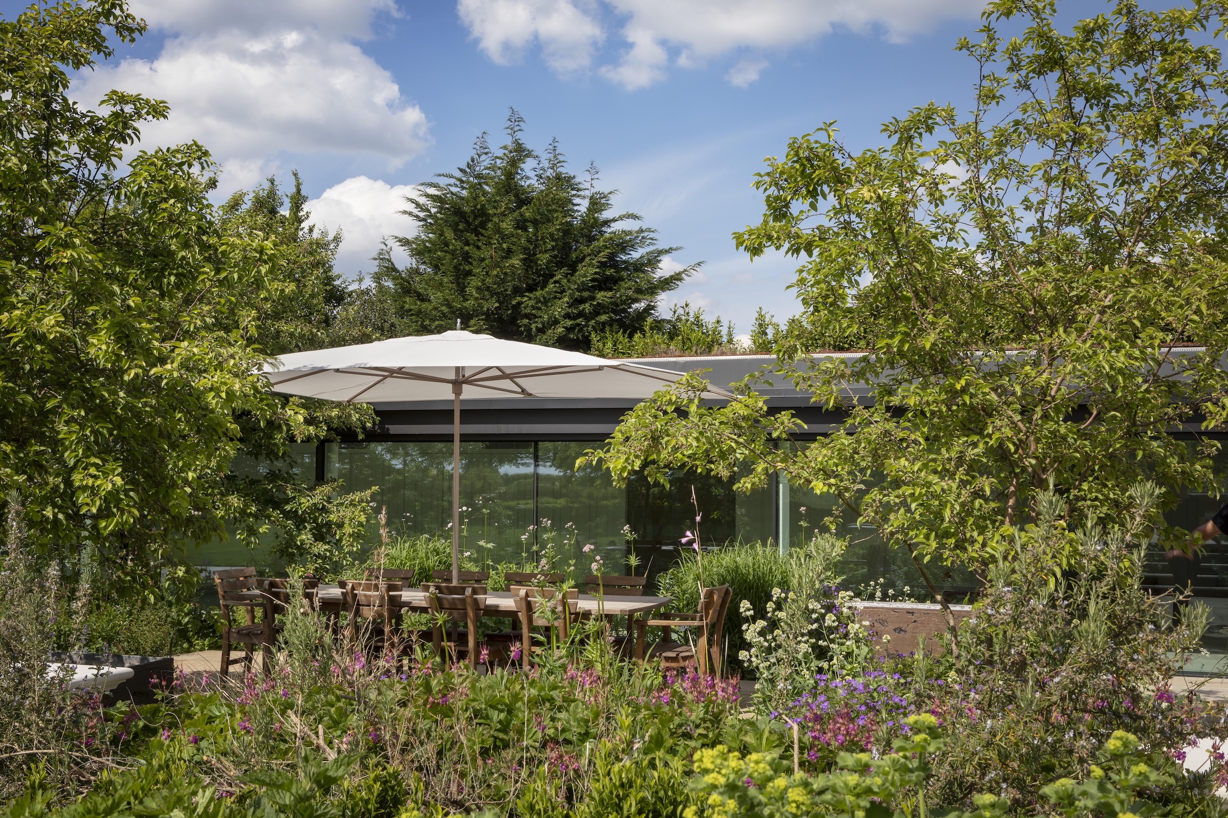 Thorn Barn 5977 lo res