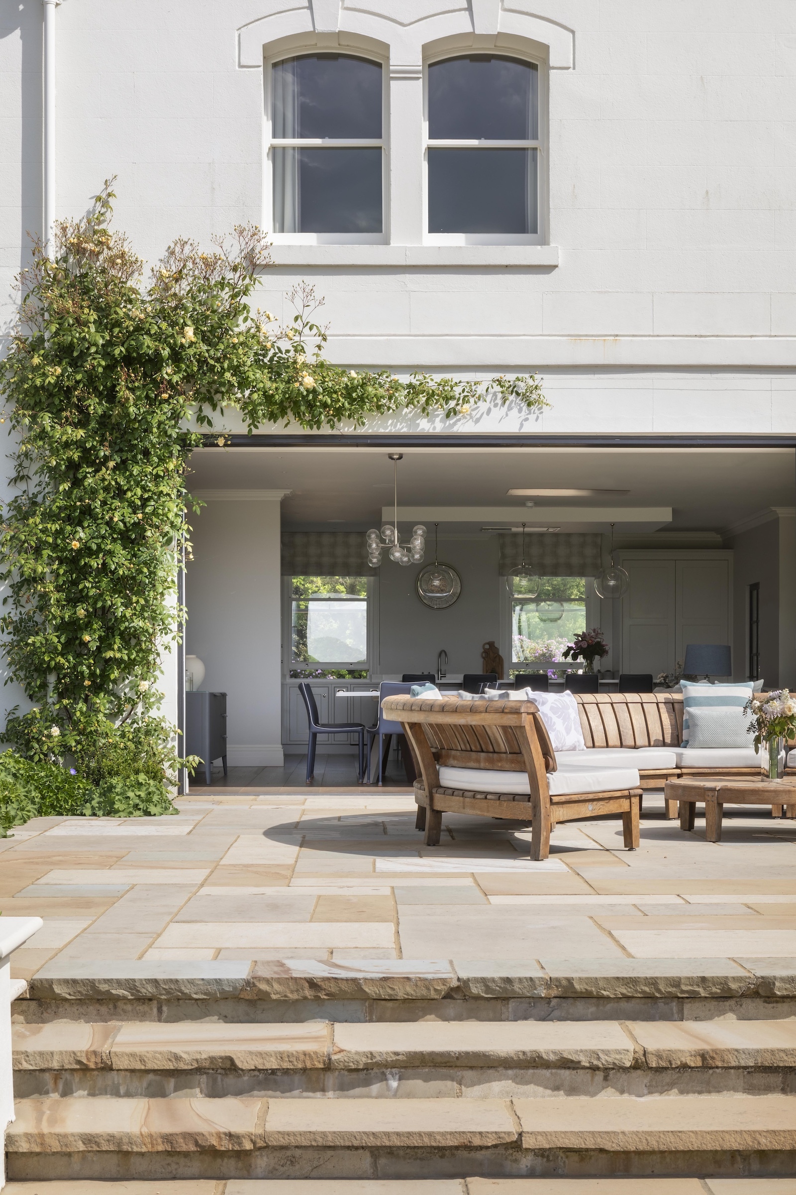 Thorn Barn 6006 lo res