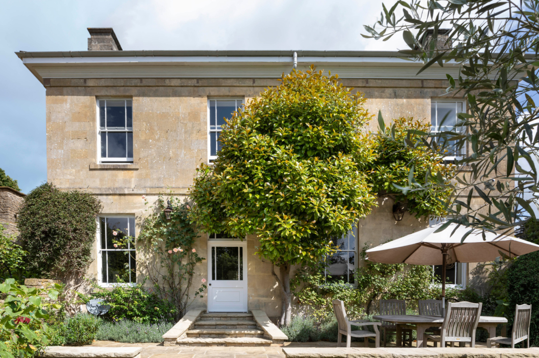 ADMIRALS 7751 lo res