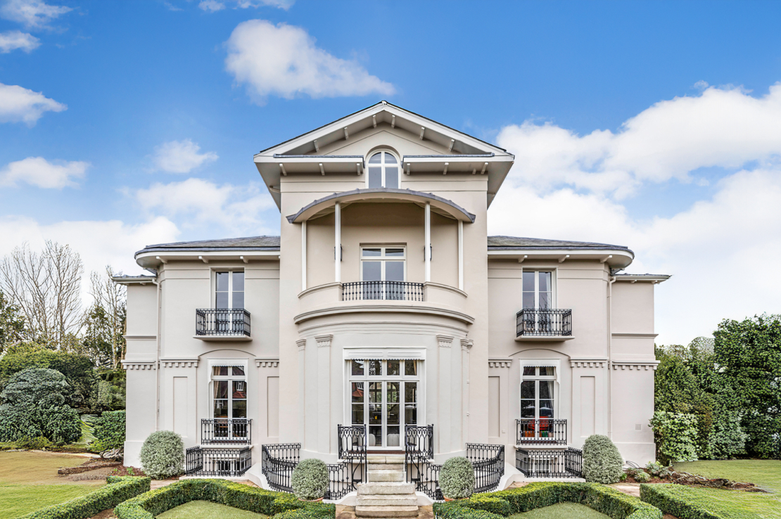 CLYDE HOUSE 6484 lo res Edit 2