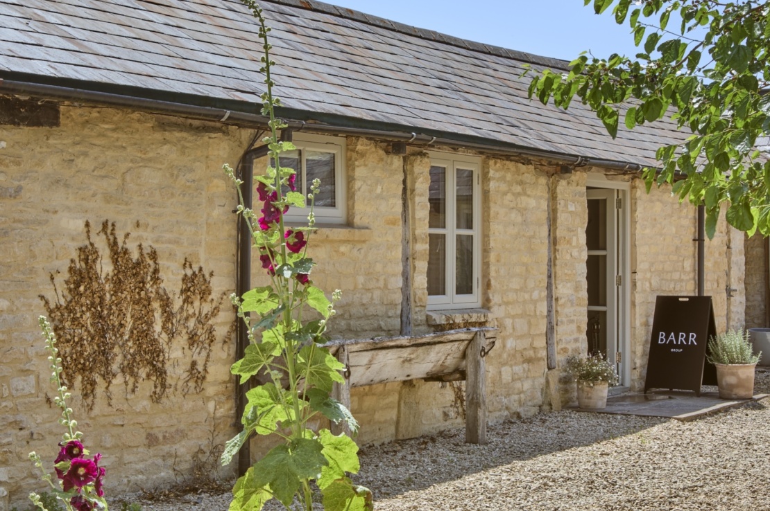 Kingham Office 020 lo res