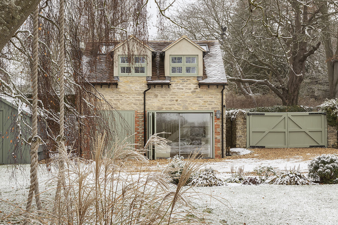 THE POTTING SHED 9977 web
