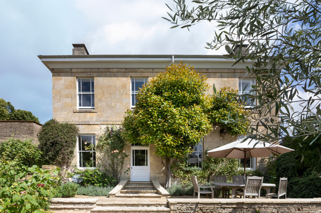 ADMIRALS 7751 lo res EDITED