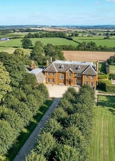 Poundon House Barr Build 4