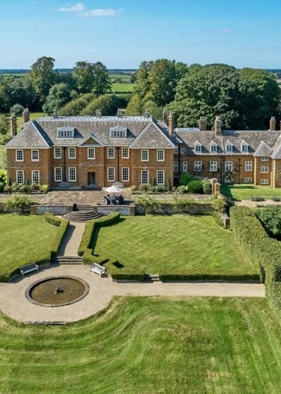 Poundon House Barr Build 5