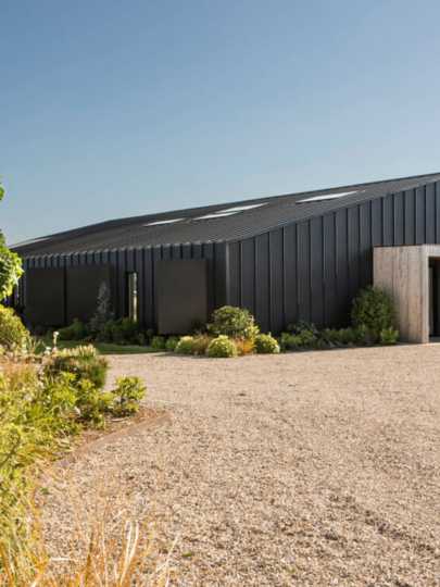 Thumb CRINAN EXTERIOR SPRING 0229 lo res 1 tinified