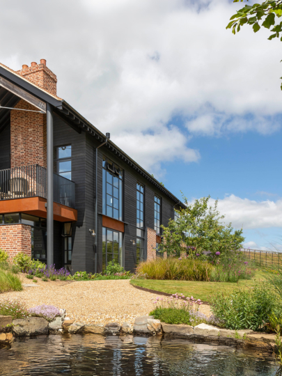 THE HIDE 02 0732 lo res EDIT