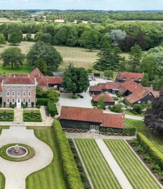 Barr Build Great Westwood Country Estate