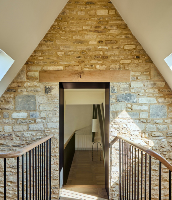 North Leigh Church Barr Build Complete