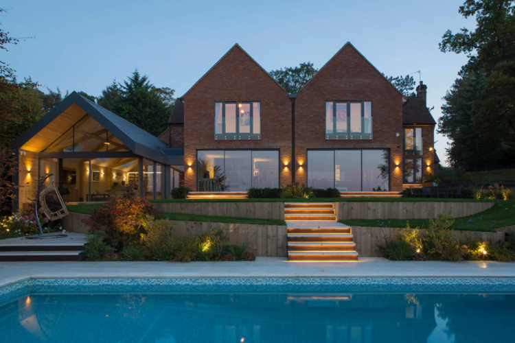 OAKRIDGE EVE 0167 lo res tinified