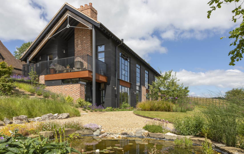 THE HIDE 02 0732 lo res