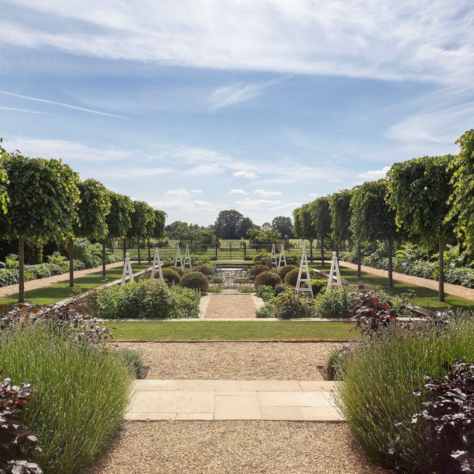 Torban Hall garden design 2500